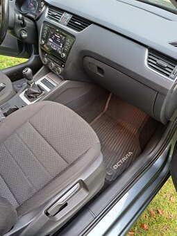 škoda octavia III 1.6 TDI GREENLINE 6 rychlostí - 9