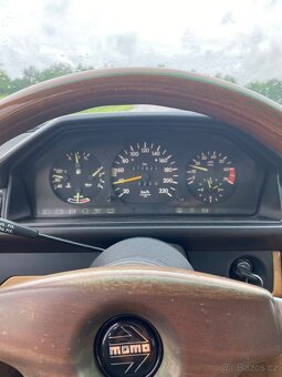 W124 230e - 9
