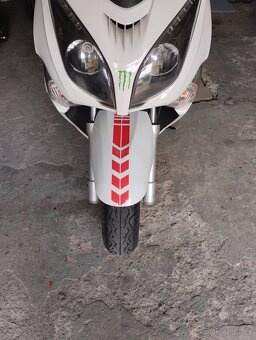 SKUTR JONWAY-WING 125 GTS předěláno na 150ccm r.v.2016 - 9