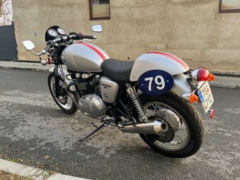 Triumph Thruxton 900 - 9