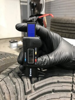 215/55R17 celoroční pneu BRIDGESTONE turanza - 9