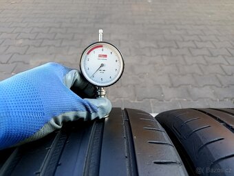 225/40/18 letní pneu goodyear - 9