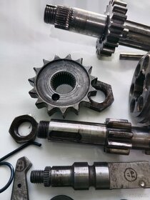 ČZ 125 150 C PŘEVODOVKA ŘAZENÍ ORIGINÁL - 9
