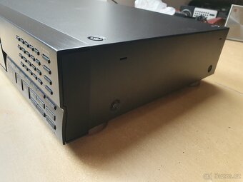 SONY CDP-X222ES Stereo Compact Disc Player (1991-92) - 9