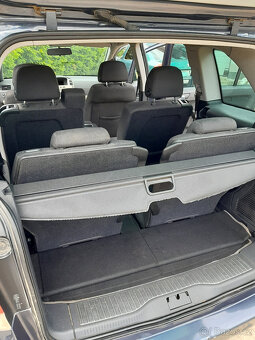 Opel Zafira 1,9 - 9