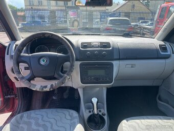 ŠKODA ROOMSTER STYLE 1.4i 16V 63KW 1Majitel ČR 2007 - 9