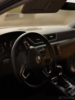 Superb 3 2.0 TDI, 4x4 Style Plus - 9