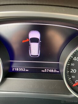 Vw Touareg 3.0 TDI V6 / 176kW 12/2010 na pružinách - 9