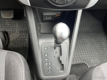 Kia Venga 1.6 CVvT 92 KW r.v.2012 Automat pouze 63Tkm - 9