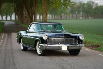 1956 Lincoln Continental Mark II - 9
