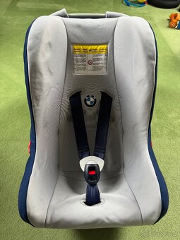Autosedačka BMW isofix - 9