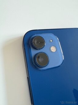 Apple iPhone 12 64GB modrý - 9
