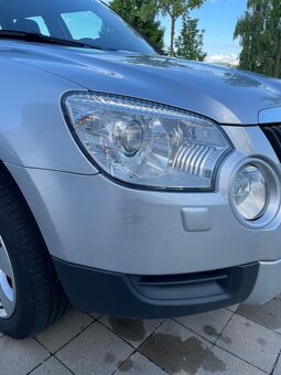 Škoda Yeti 2.0TDI 4x4 81kW, klima, výhřev sedaček - 9