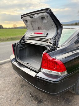 Volvo S60 2.5T AWD, 154 kW, automat, facelift – ČR - 9