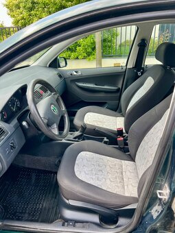 ŠKODA FABIA MPI, KLIMA, NOVÁ STK - 9