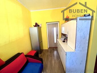 Rodinný dům (užitná plocha 180 m2) se zahradou 200 m2 - Tach - 9