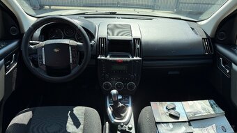Land Rover Freelander 2 //2.2 S TD4e//118kW//1MAJ//SERVIS// - 9