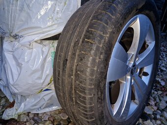 Komplet letní Alu kola R17 Škoda Superb III, 5x112 mm - 9