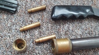 ME38 Magnum 4.5D + plnič nábojů+ 3 ks nábojů - 9