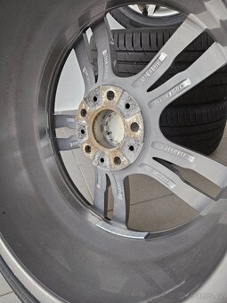 Orig. BMW 3/4 Dvourozměr 18" Letní Nexen - Nové - 9