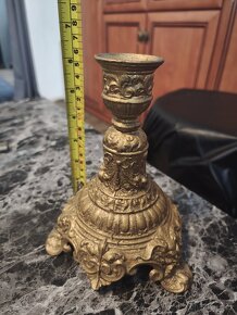 Starý kafe mlýnek,svícen, žehlička,nožík. - 9