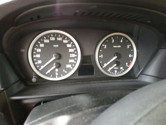 BMW E60 530i díly / na díly - 9