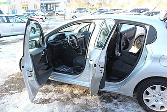 Peugeot 208 - 9