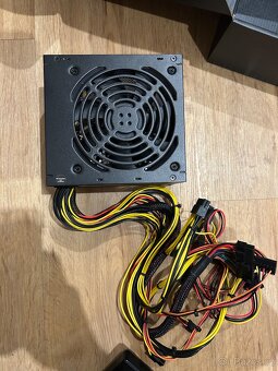 Komponenty PC-Grafika, procesor Ryzen,RAM 2x8GB, zdroj 500W - 9