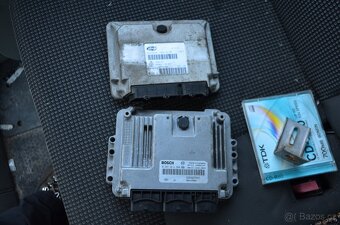 Opel Vivaro, 2.5 CDTI, 2010 - náhradní díly - 9