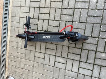 Prodám elektrickou koloběžku Siver. - 9