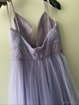 Světle fialové šaty - 9