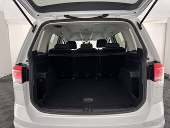 VW TOURAN 1.2 TSI Connected edice 2016 - 9