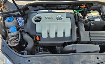 Prodám vw golf 5 combi 1.9 tdi 77 kW rok.v.2009 - 9