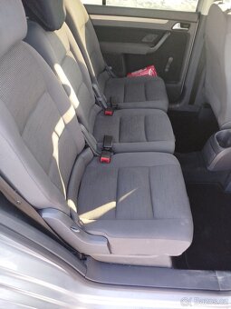 VW Touran 1.9 TDI - 9