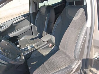Citroën C4, 1.2i / 96 kW, 2017 - 9