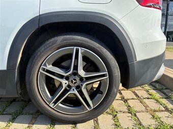 Mercedes-Benz GLB 220d 4MATIC - 9