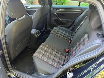VW Golf VII GTI 2.0 TSI 2013 - 9