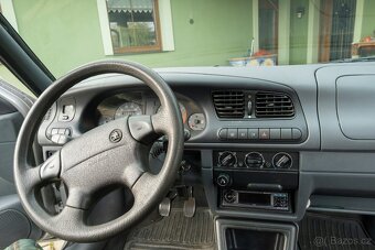 Škoda Felicia 1.6 GLX s KLIMATIZACÍ a SERVOŘÍZENÍM - 9
