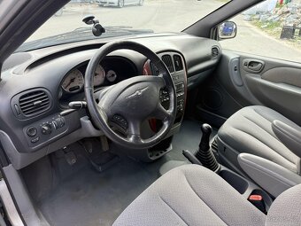 Chrysler Voyager 2.5 CRD 105kw +Najeto 235TKM+7MÍST - 9