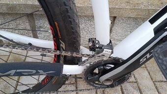 Ghost Kato 7.9 AL star white, kola 29", velikost L - 9