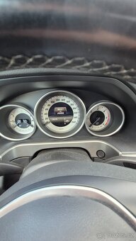 Mercedes -Benz E250 cdi - 9