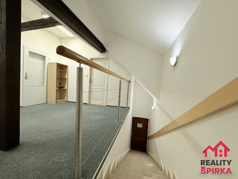 Pronájem dvou kancelářských prostor, 50,2 m², nám. Míru, Svi - 9