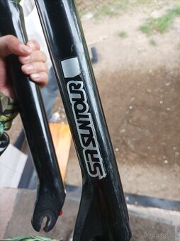 Vzduchová vidlice SR suntour 29" - 9