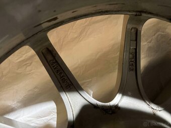 245/45 R17 LETNÍ MERCEDES BENZ YOKOHAMA BLUEARTH GT AE51 - 9