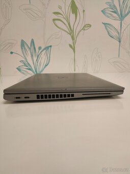 Dell Latitude 5520 i5-1135G7, 8-16 GB RAM, 256-512 GB SSD - 9