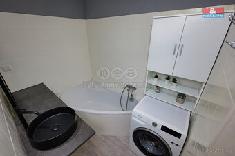 Prodej rodinného domu, 111 m², Lešany - 9