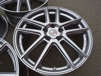 Alu disky na Audi 19", 5x112, ET 30, šíře 8J - 9