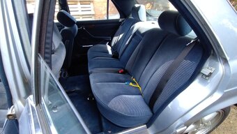 Mercedes 280SE w126 - 9