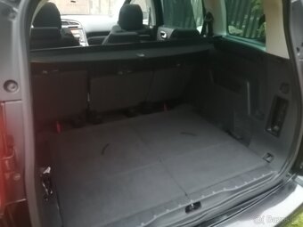Peugeot 5008 1,6 88kw pohon LPG - 9