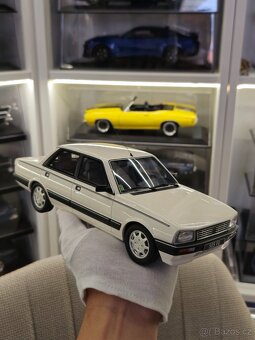 Peugeot 505 V6 1:18 Ottomobile - 9